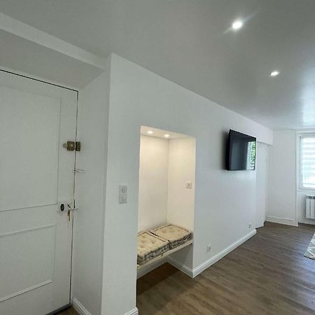 Appartement Dampierre En Yvelines Exterior photo